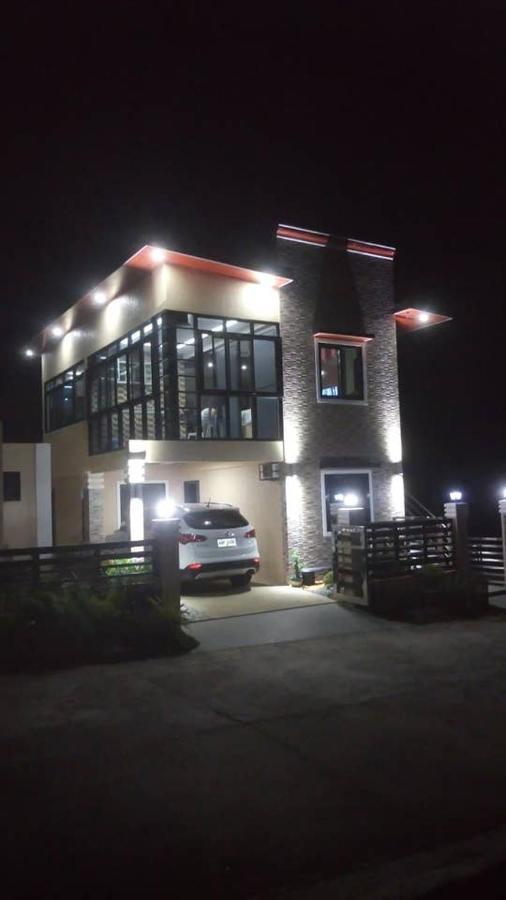 Tagaytay Suite 2 Tagaytay City ภายนอก รูปภาพ